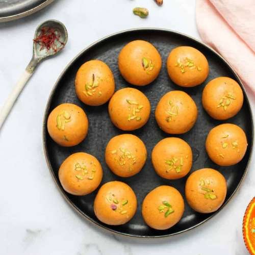 besan-laddu-sweedesi-245084